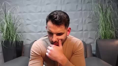 HI My name is Antonio online show from 01-05-25, 08:00