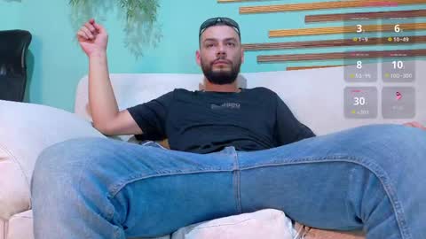Snapshot of antony_bigdick_ chatting on 05-12-26, 07:22 Juan Camilo online show from 05-12-26, 07:22