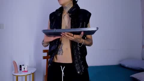 antony_d_ossa online show from 06-13-26, 06:28