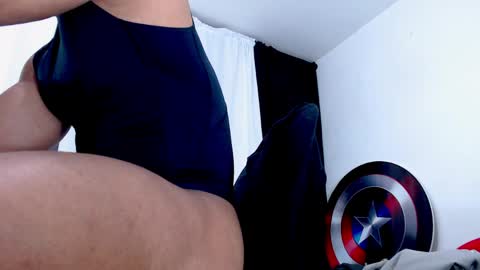 Instagram miguelangel1802  online show from 04-16-26, 03:07