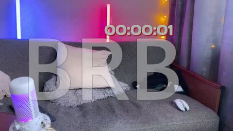 Snapshot of antray_misti chatting on 12-15-24, 08:19 Adam 24 online show from 12-15-24, 08:19