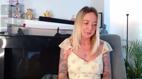 Antonia online show from 11-14-25, 07:23