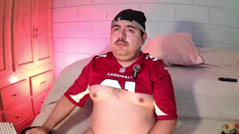 Snapshot of anuarfox chatting on 09-23-25, 09:56 AnuarFox online show from 09-23-25, 09:56