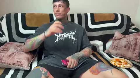 Snapshot of anubisgod88 chatting on 06-14-26, 06:48 Tom online show from 06-14-26, 06:48