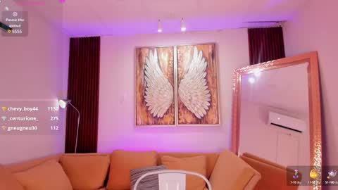 Ana online show from 02-28-25, 01:37