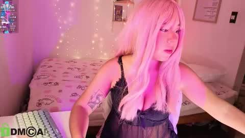 Snapshot of any_control chatting on 12-15-25, 06:17 any_control online show from 12-15-25, 06:17