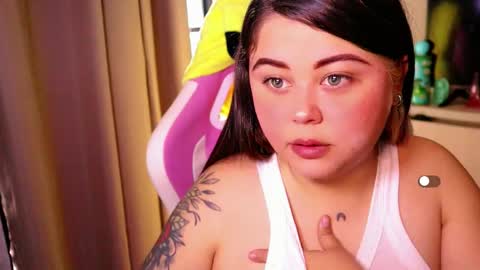   Independent model  online show from 03-24-26, 04:45