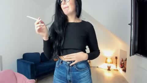 Anya online show from 12-04-25, 05:06