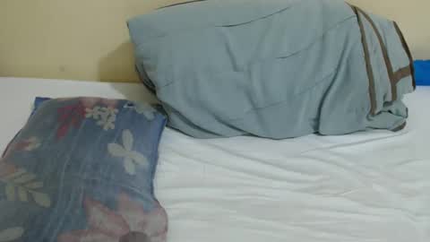 Snapshot of anya_h chatting on 01-06-26, 06:00 Gracious online show from 01-06-26, 06:00