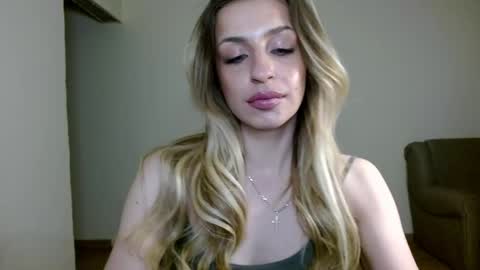 Anya online show from 04-04-26, 08:50