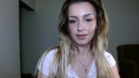 Anya online show from 04-21-26, 06:12