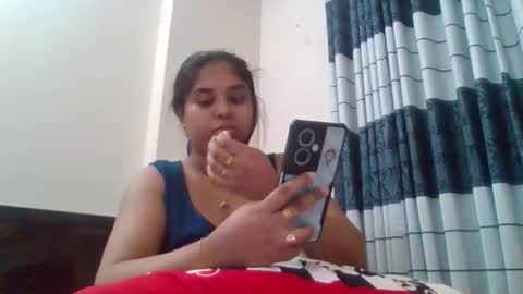 Snapshot of anydanyg chatting on 10-04-25, 09:13 anydanyg online show from 10-04-25, 09:13