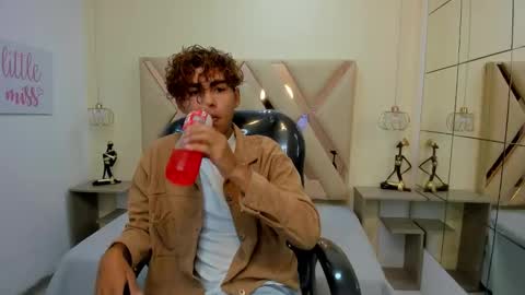 anyelotwink online show from 01-16-26, 12:20