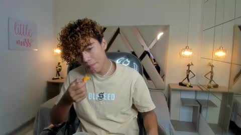 anyelotwink online show from 03-09-26, 02:21