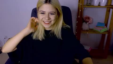 ApheliaStar online show from 11-08-25, 04:07