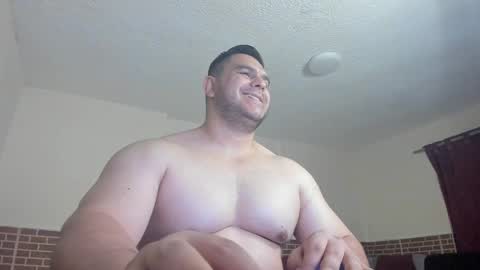 Snapshot of apholov chatting on 10-13-25, 06:57 follow me here you find me online show from 10-13-25, 06:57