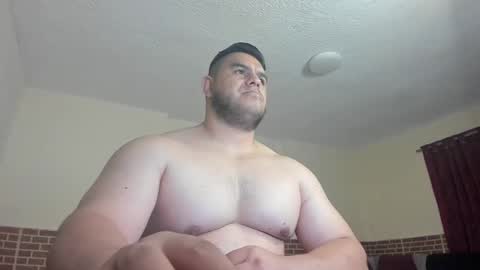 Snapshot of apholov chatting on 10-30-25, 11:44 follow me here you find me online show from 10-30-25, 11:44