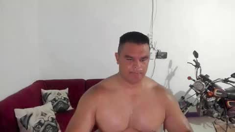 Snapshot of apholov chatting on 01-16-26, 04:44 follow me here you find me online show from 01-16-26, 04:44