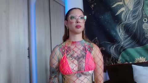 Snapshot of aphrodite__bloom chatting on 02-12-25, 09:01 aphrodite__bloom online show from 02-12-25, 09:01