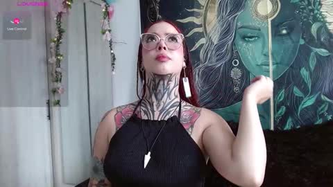 Snapshot of aphrodite__bloom chatting on 11-19-25, 08:09 aphrodite__bloom online show from 11-19-25, 08:09