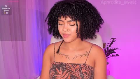 Snapshot of aphrodite_sweet chatting on 12-04-24, 07:23 Karla online show from 12-04-24, 07:23