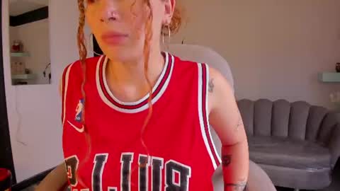 aphrodite online show from 07-23-26, 10:40