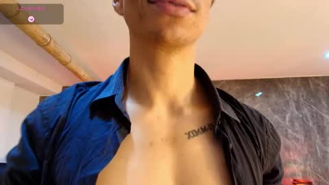 Snapshot of apolo_crus chatting on 05-25-26, 04:07 apolo_crus online show from 05-25-26, 04:07