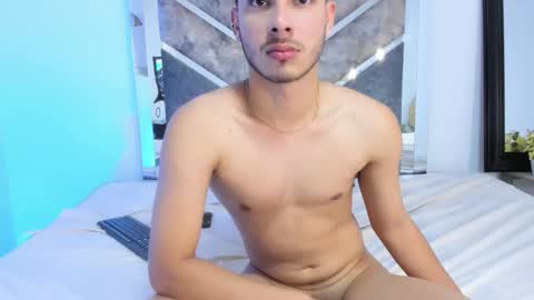 Snapshot of apolo_grayy chatting on 02-03-26, 06:40 Apolo Grayy online show from 02-03-26, 06:40