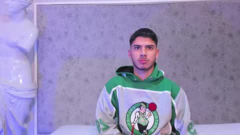 Snapshot of apolo_grayy chatting on 02-08-26, 04:16 Apolo Grayy online show from 02-08-26, 04:16