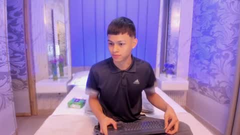  online show from 05-06-26, 01:57