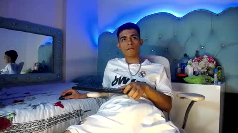 Apolo Richards online show from 03-19-26, 07:51