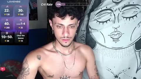 Snapshot of apolo_s chatting on 12-10-24, 02:17 Andres online show from 12-10-24, 02:17