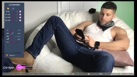 Snapshot of apolo_strange chatting on 02-26-25, 01:43 apolo_strange online show from 02-26-25, 01:43