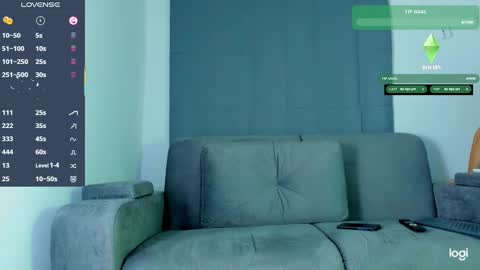 Snapshot of apolo_strange chatting on 09-24-25, 12:14 apolo_strange online show from 09-24-25, 12:14