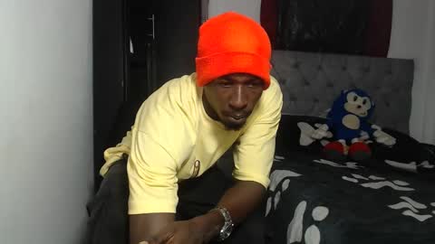 apoloblackbig online show from 11-10-25, 01:59