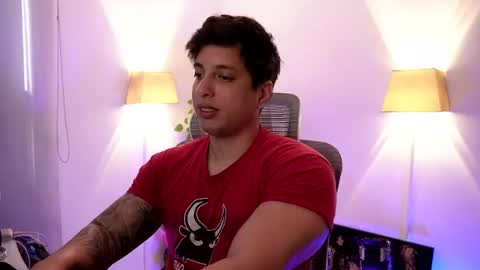 Snapshot of appolo_allen chatting on 06-18-26, 07:18 insta appolo master online show from 06-18-26, 07:18