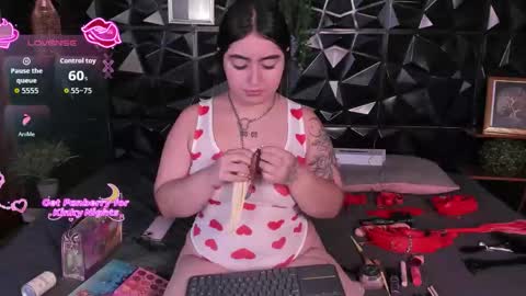 Snapshot of appril_foxx chatting on 01-09-26, 03:04 apprilfoxx online show from 01-09-26, 03:04