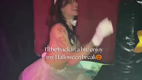   online show from 10-20-25, 12:05