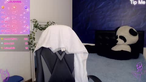  April  online show from 02-03-25, 03:17