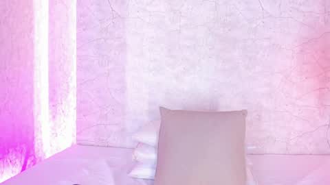 Snapshot of aprilalen chatting on 05-04-26, 12:34 April online show from 05-04-26, 12:34