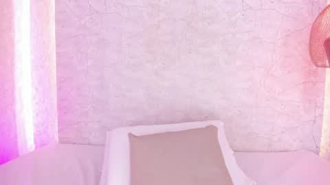 Snapshot of aprilalen chatting on 05-24-26, 12:32 April online show from 05-24-26, 12:32