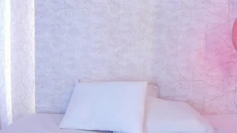 Snapshot of aprilalen chatting on 06-20-26, 12:30 April online show from 06-20-26, 12:30