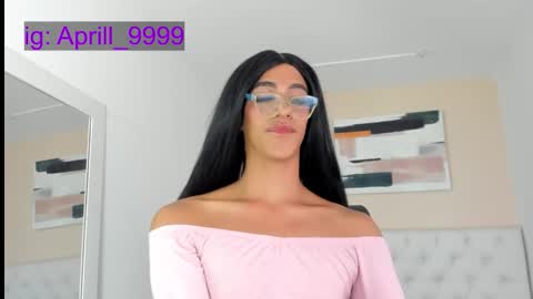 Snapshot of aprill_fox chatting on 09-13-25, 08:08 aprill_fox online show from 09-13-25, 08:08