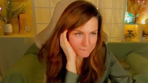 aprill_o_nill online show from 12-17-24, 04:32