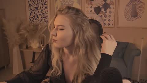 April. All year round.  online show from 01-12-26, 10:26