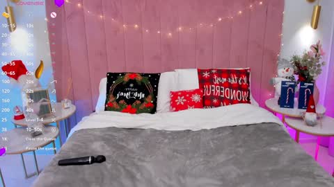 Snapshot of aprilwon chatting on 12-28-24, 12:24 April online show from 12-28-24, 12:24