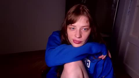 Snapshot of aqua_sultry chatting on 10-13-25, 04:07 aqua_sultry online show from 10-13-25, 04:07