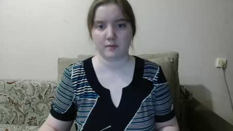 Snapshot of aquanarmin chatting on 06-13-26, 03:10 Josefin online show from 06-13-26, 03:10