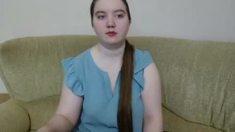 Snapshot of aquanarmin chatting on 06-25-26, 02:44 Josefin online show from 06-25-26, 02:44