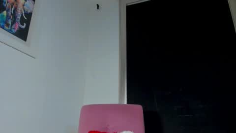 Snapshot of aquiles_elpapi chatting on 10-11-25, 11:53 AquilesElpapi online show from 10-11-25, 11:53